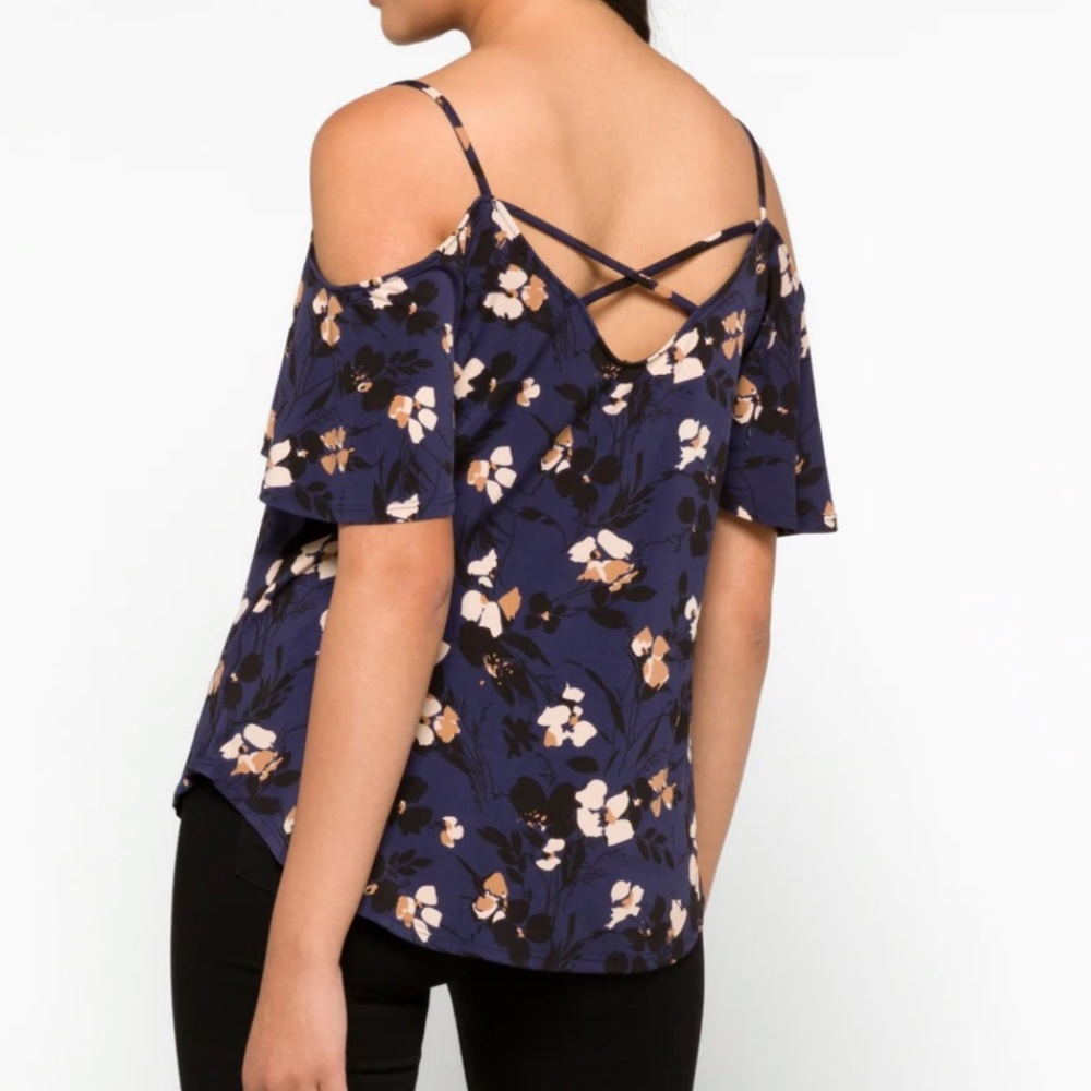 Floral Cold Shoulder Knit Top Small